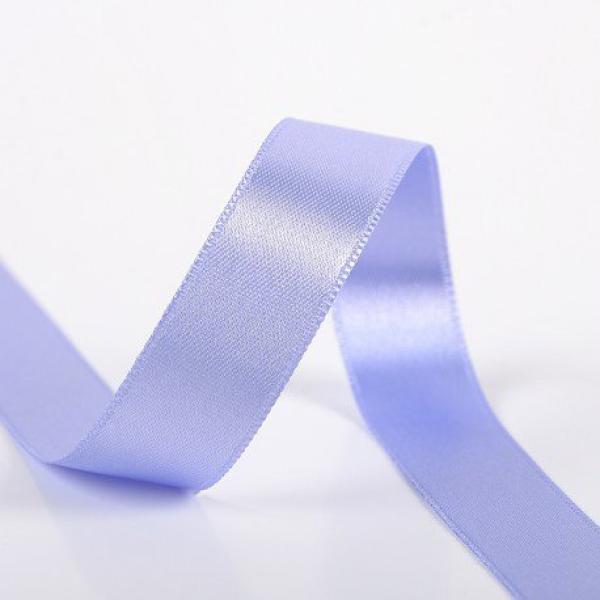 Satinband 6 mm in Flieder auf der Rolle, glänzende Oberfläche